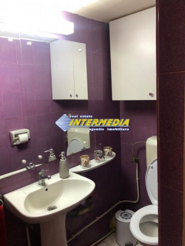apartament-3-camere-decomandat-finisat-si-mobilat-de-vanzare-ultracentral-in-centru-20
